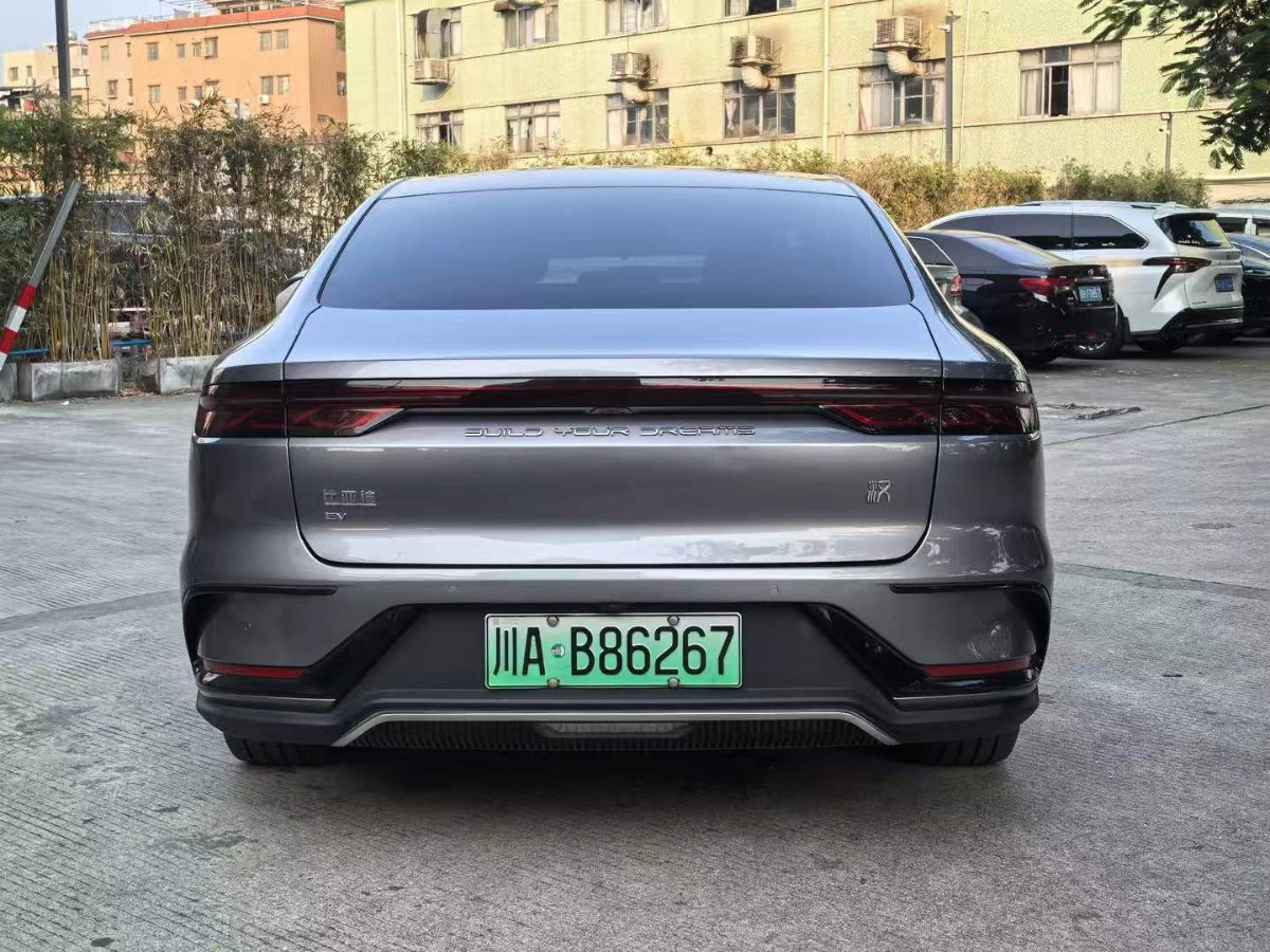BYD Han 2024 car image #8