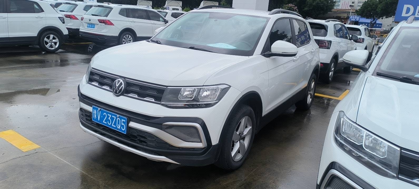 Volkswagen T-Cross 2023 Volkswagen T-Cross 2023 immagine di auto