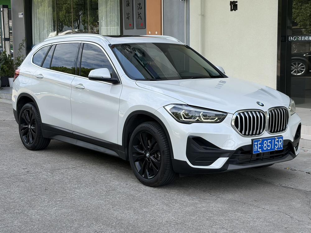 BMW X1 2021 #3 BMW X1 2021 car image #3