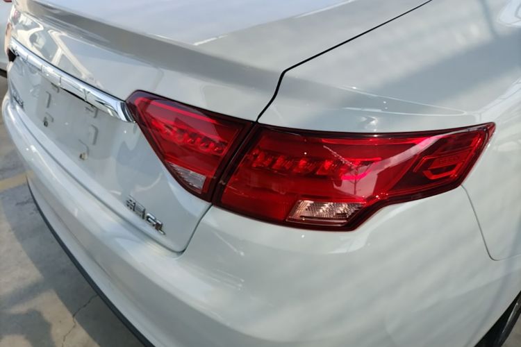 GEELY Emgrand GL 2021 car image #8