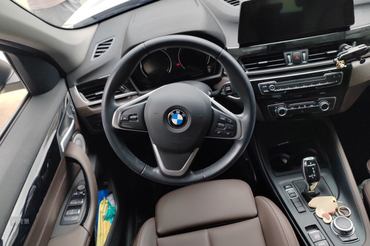BMW X1 2021 imagen de coche #12