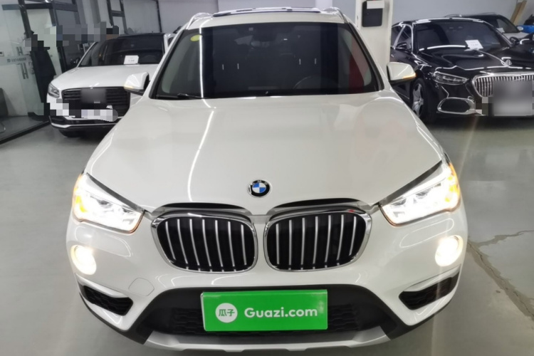 BMW X1 2018 #3 BMW X1 2018 car image #3