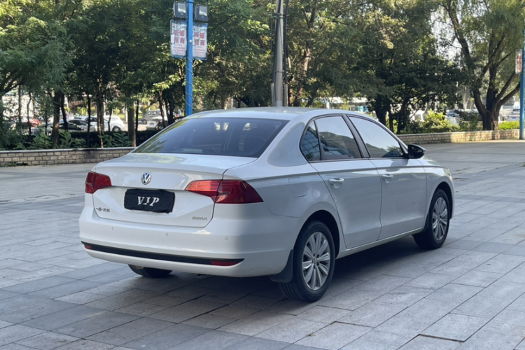 Volkswagen Bora 2019 #6 Volkswagen Bora 2019 car image #6