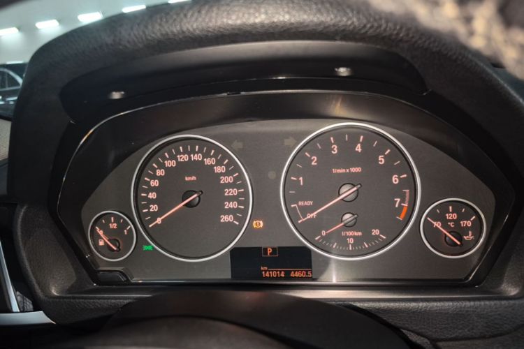 BMW 3 Series 2017 #12 BMW 3 Series 2017 car image #12