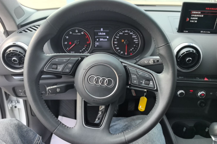 Audi A3 2020 car image #11