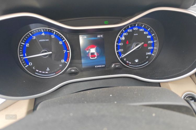 GEELY Emgrand 2018 изображение автомобиля #14