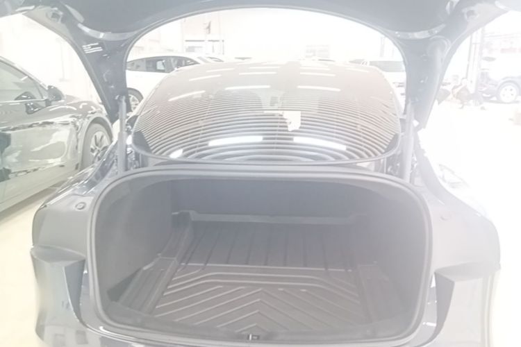 Tesla Model 3 2025 #19 Tesla Model 3 2025 car image #19