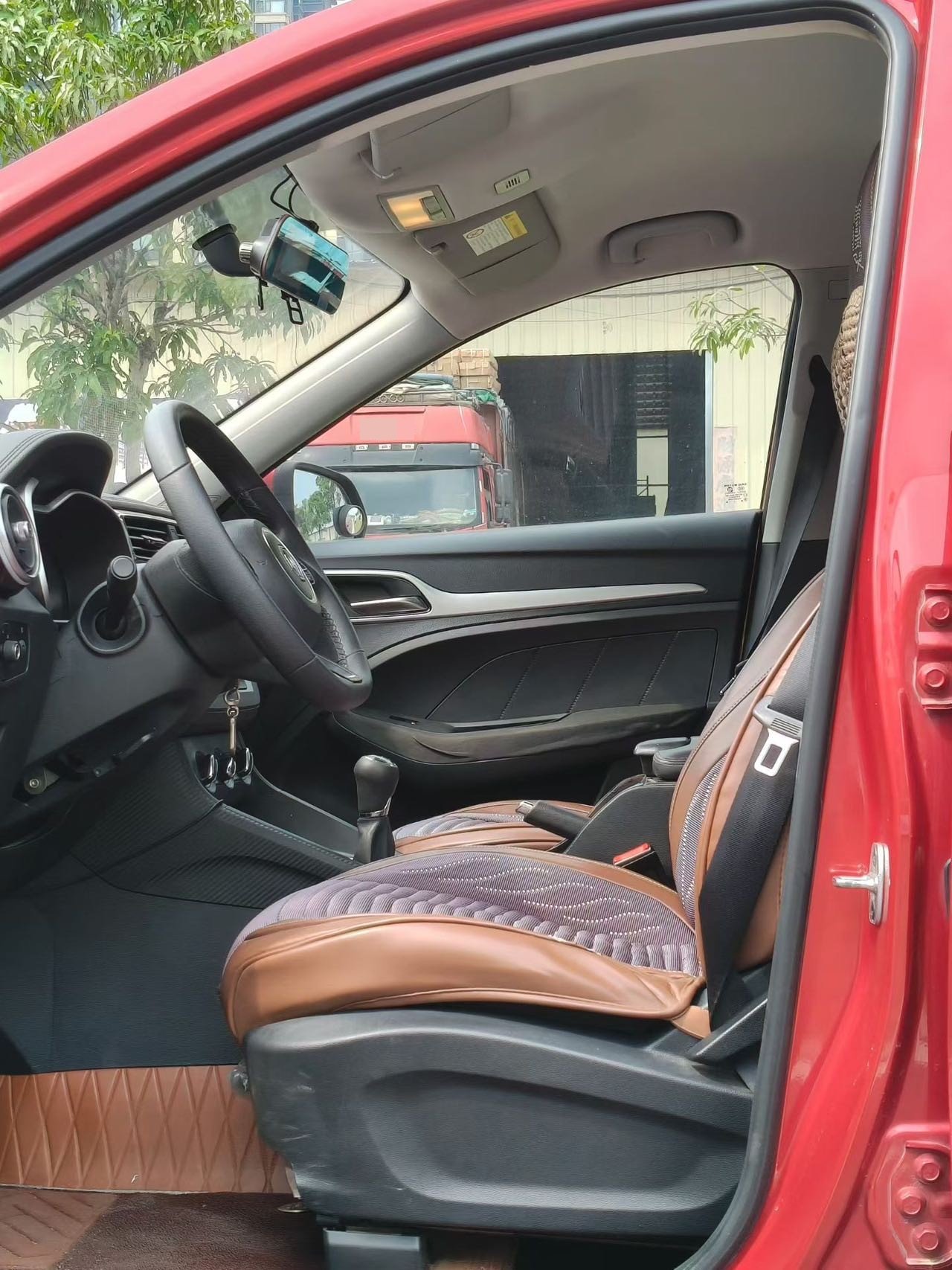 MG ZS 2017 car image #5