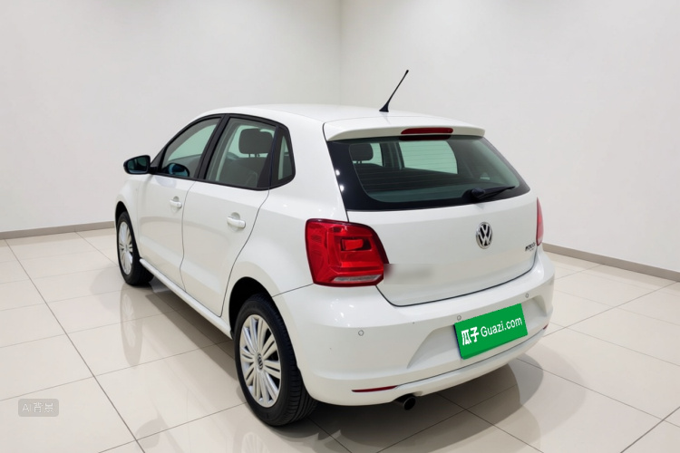 Volkswagen Polo 2017 car image #5