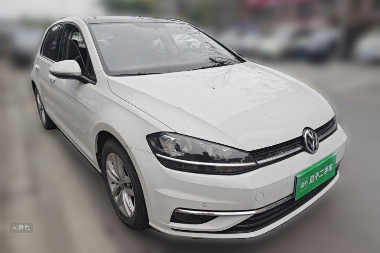 Volkswagen Golf 2018 car image #4