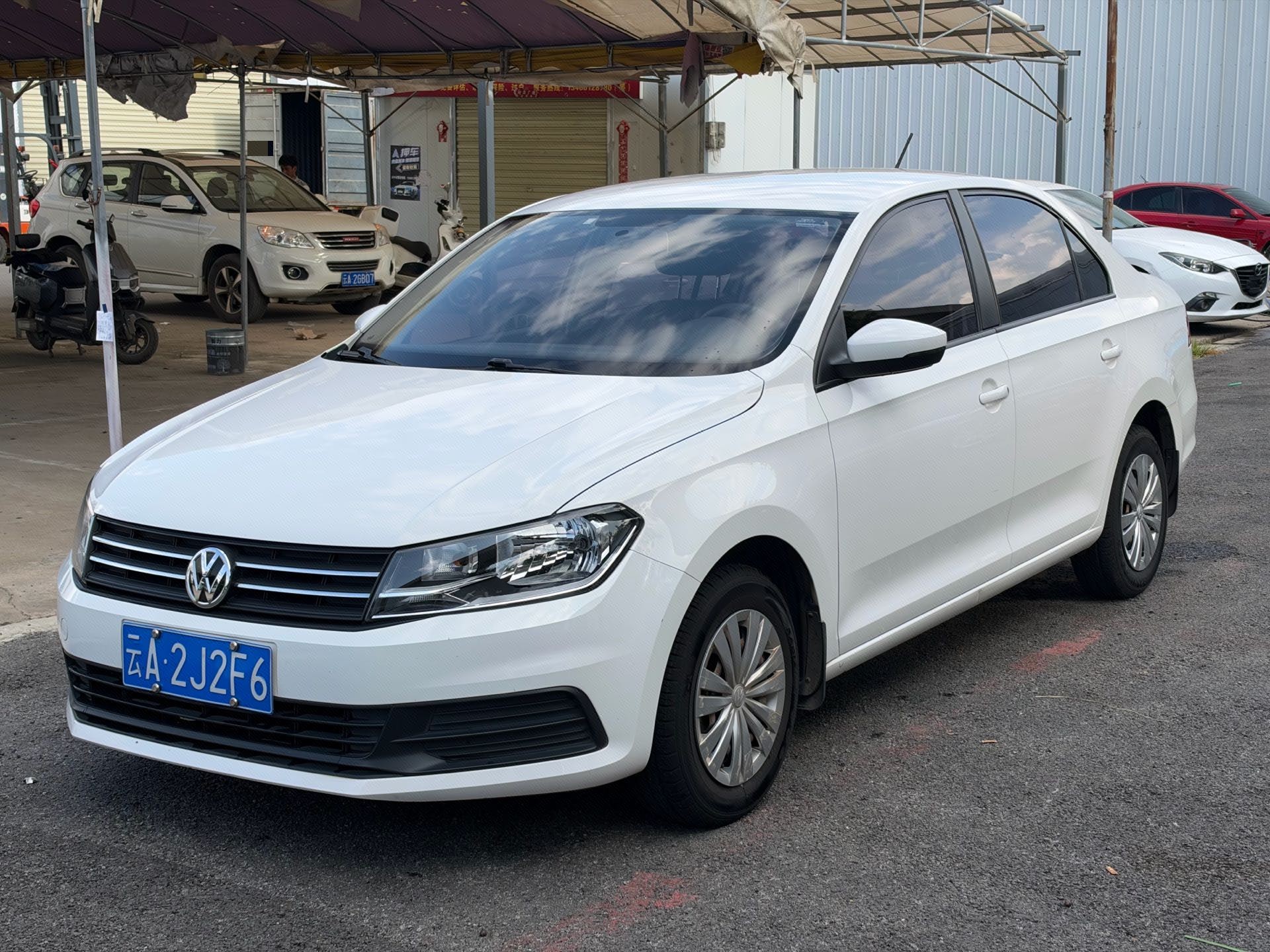 Volkswagen Santana 2017 car image 