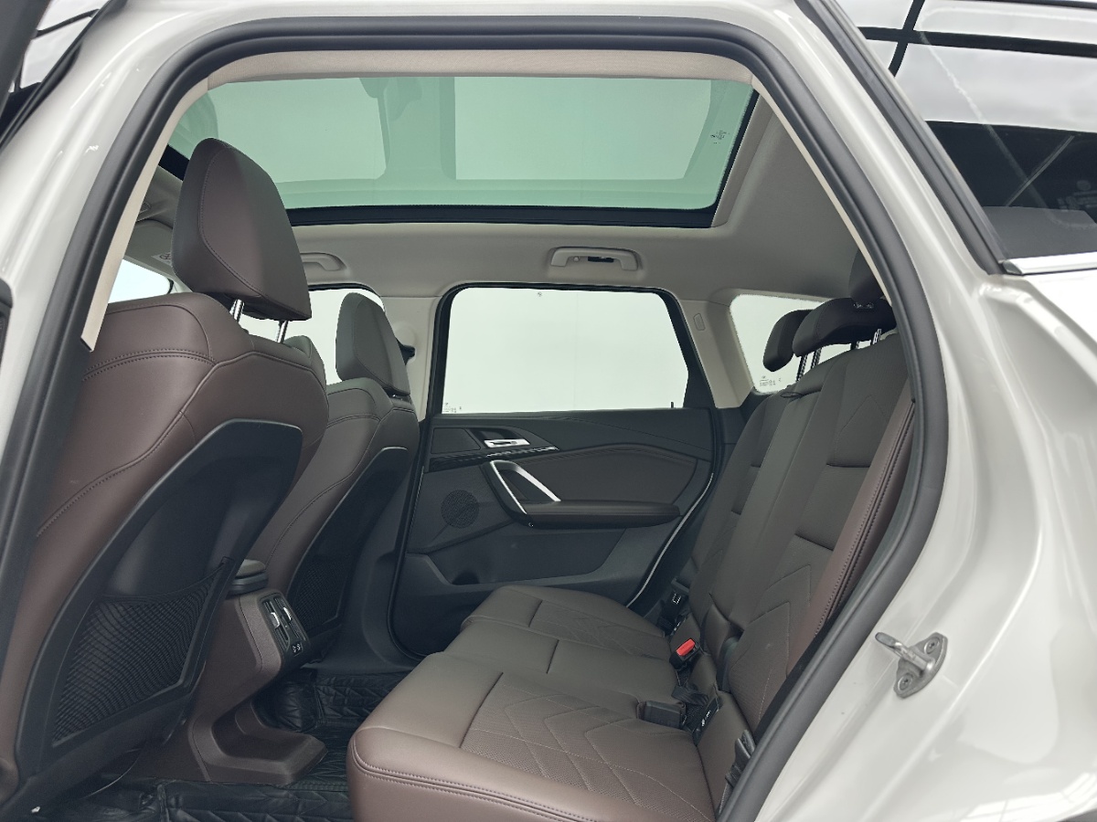 BMW X1 2023 immagine di auto #6