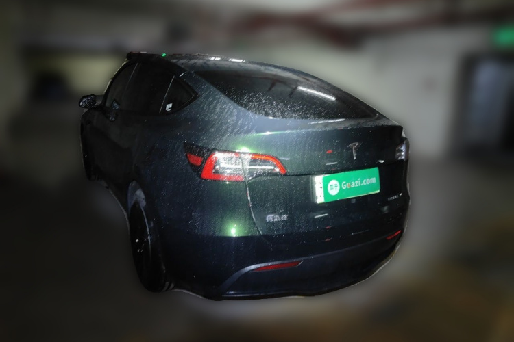 Tesla Model Y 2023 #5 Tesla Model Y 2023 car image #5