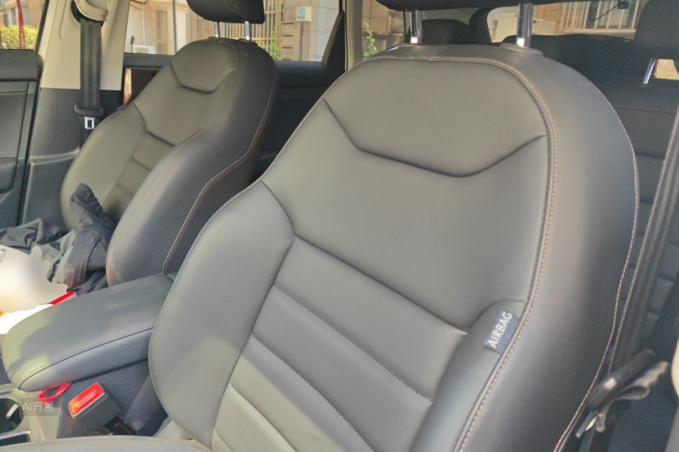 Volkswagen Tharu 2022 imagen de coche #17