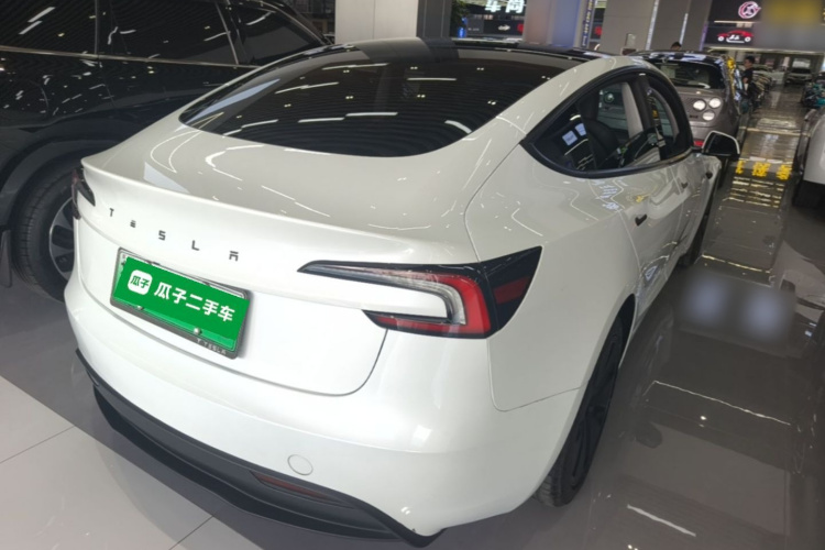 Tesla Model 3 2025 #7 Tesla Model 3 2025 car image #7