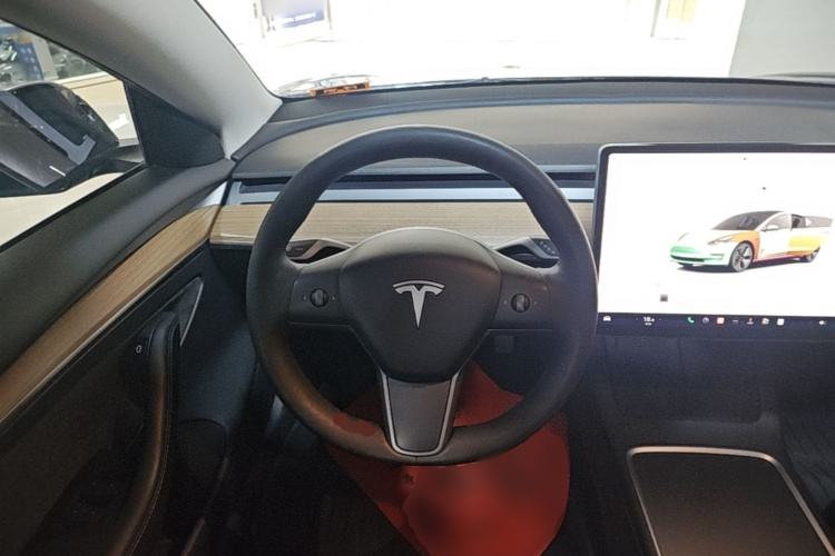 Tesla Model 3 2023 #11 Tesla Model 3 2023 car image #11