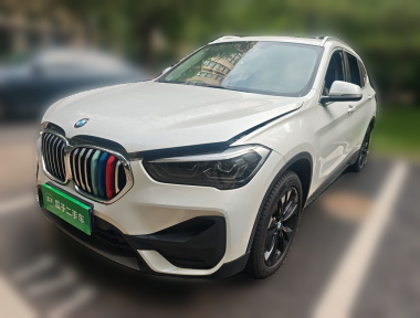 BMW X1 2020 BMW X1 2020 car image