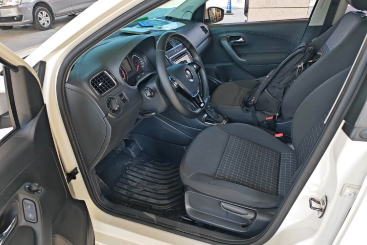 Volkswagen Polo 2016 image de voiture #15