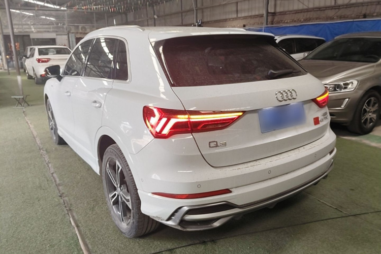 Audi Q3 2021 #5 Audi Q3 2021 car image #5