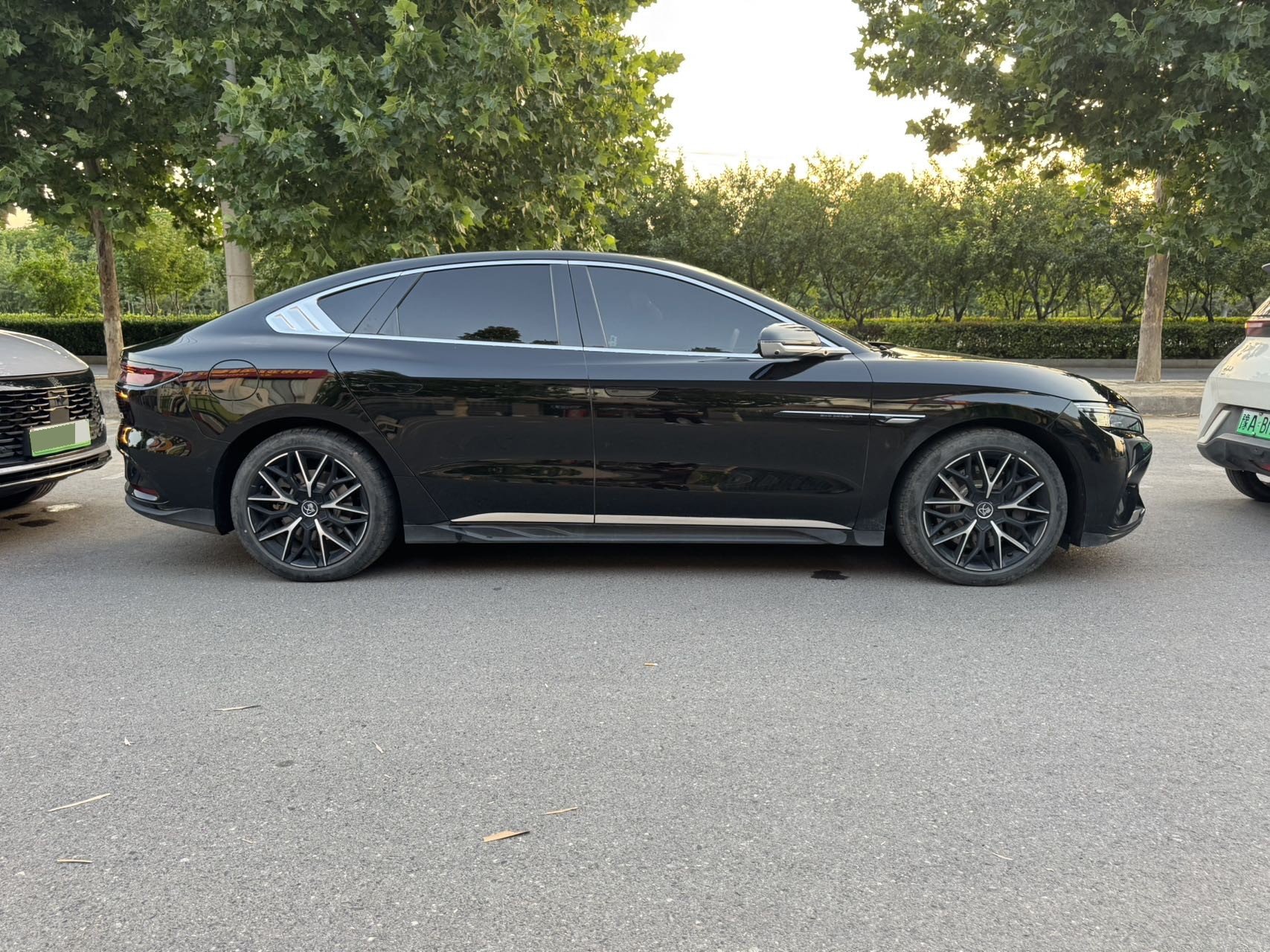 BYD Han 2024 car image #3