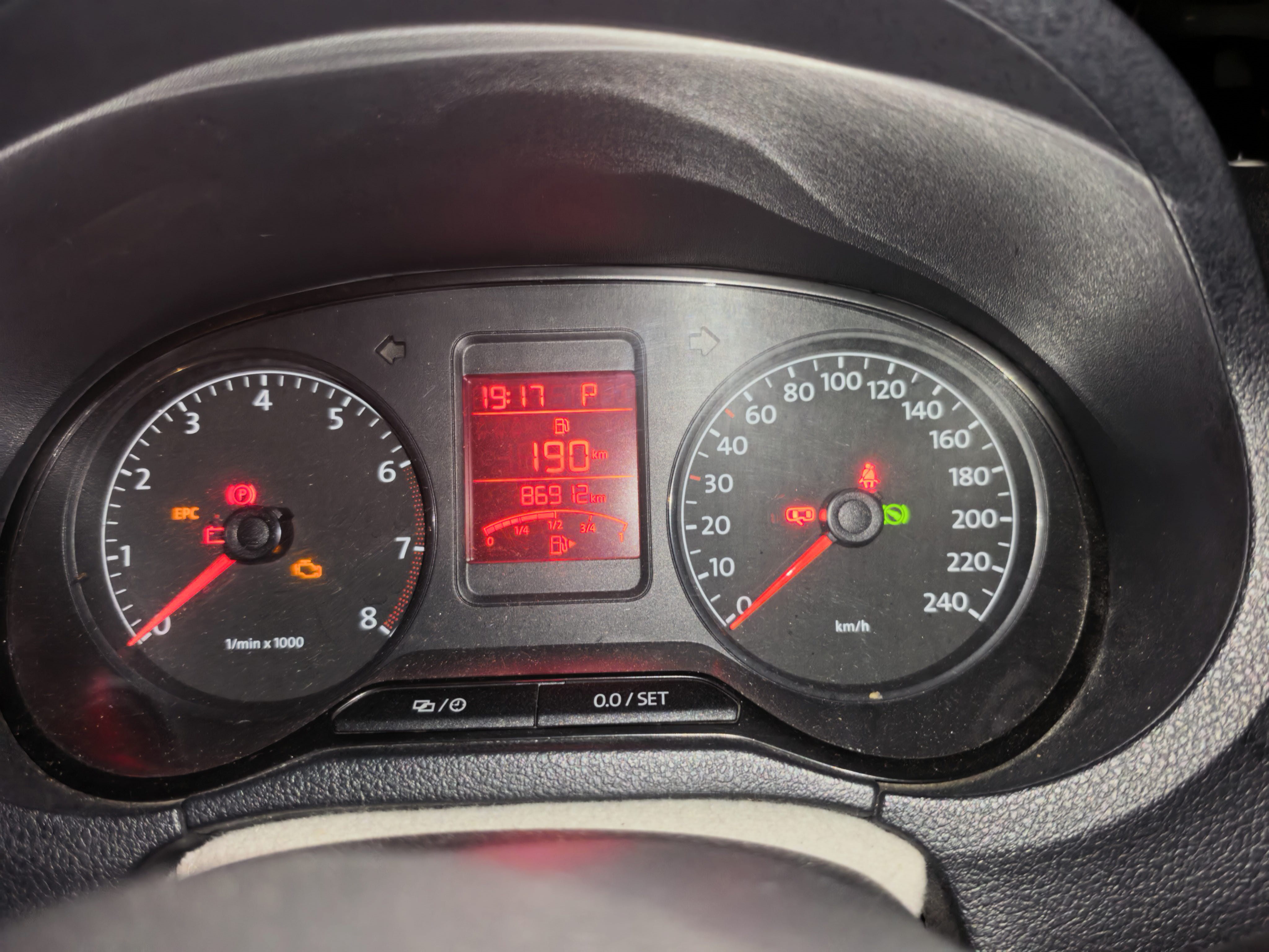 Volkswagen Polo 2014 #6 Volkswagen Polo 2014 car image #6