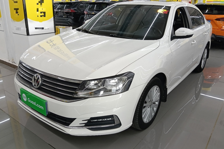 Volkswagen Lavida 2020 car image #2