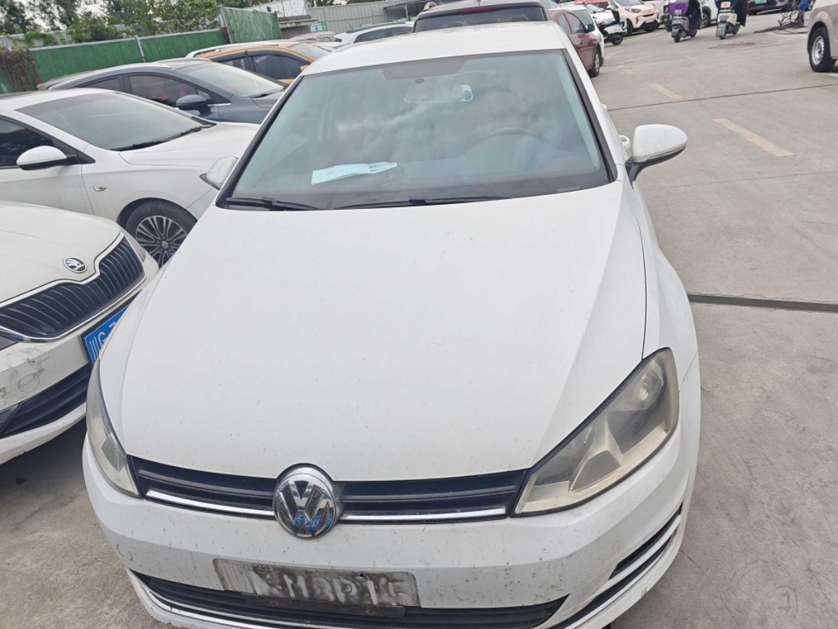 Volkswagen Golf 2015 immagine di auto #3