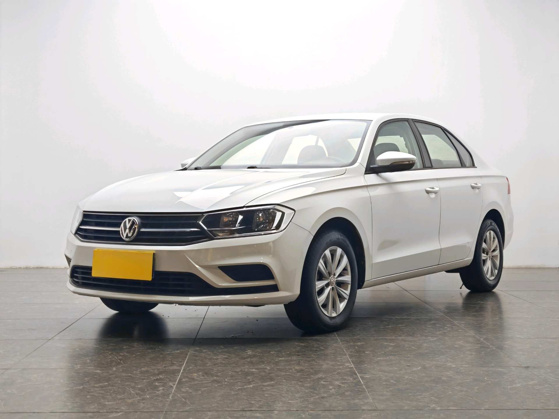 Volkswagen Bora 2018 car image 