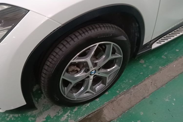 BMW X1 2018 car image #9