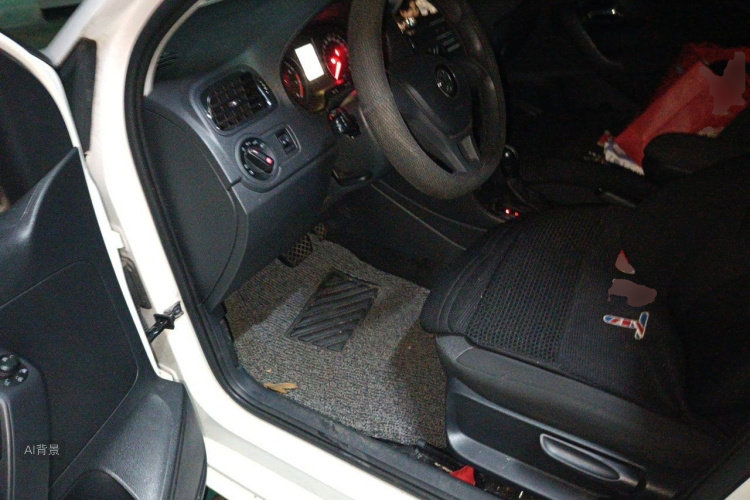 Volkswagen Polo 2016 #18 Volkswagen Polo 2016 car image #18