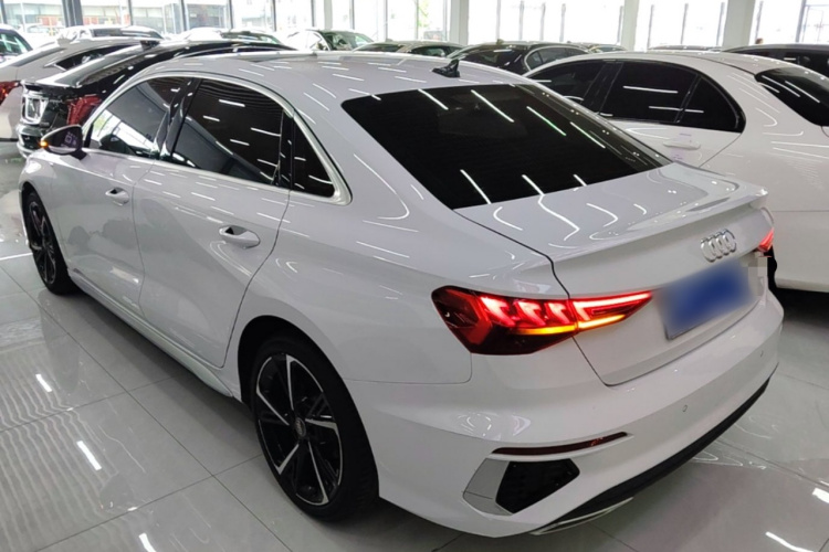 Audi A3 2021 car image #5