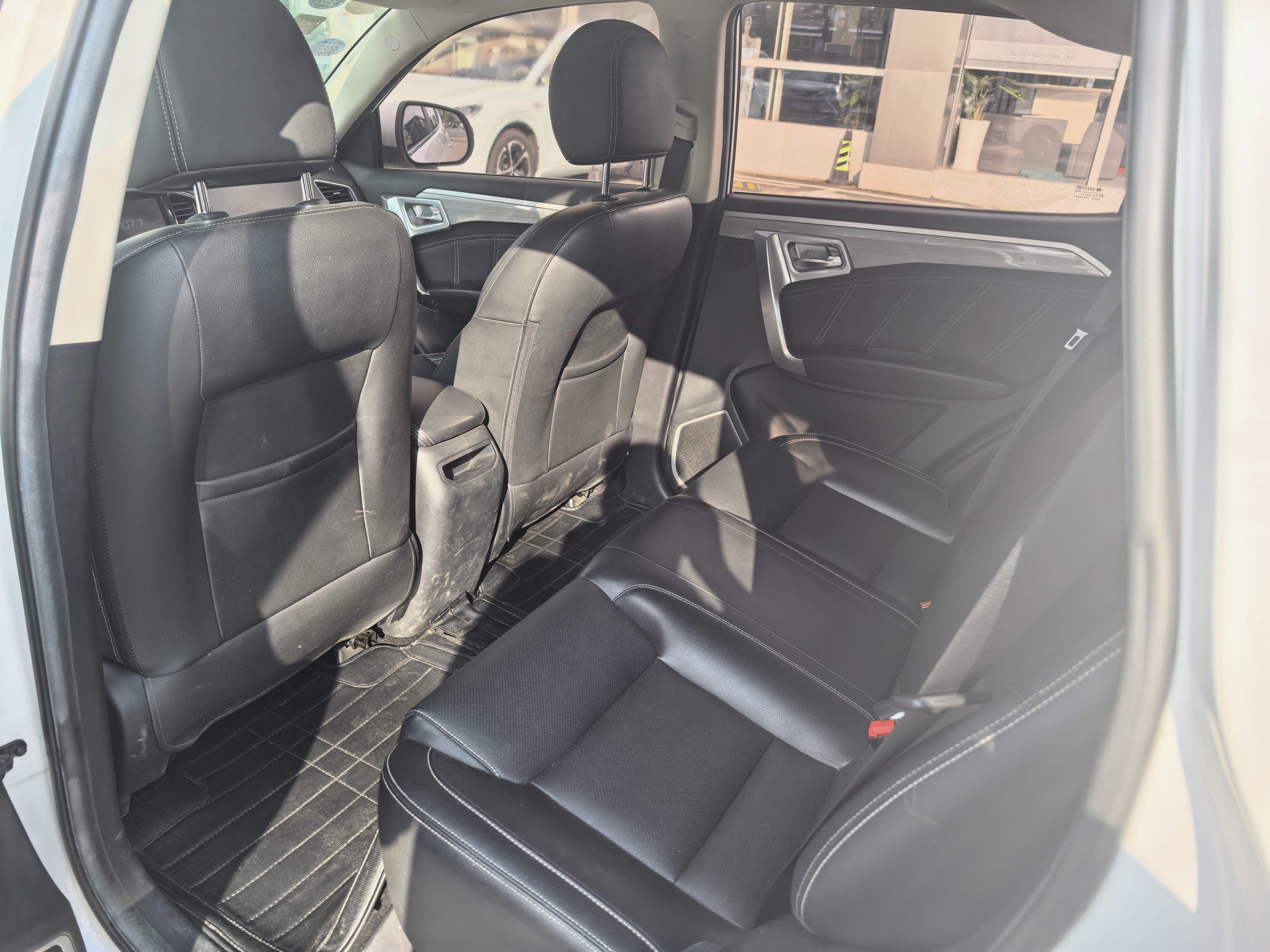 GEELY Vision X6 2018 #2 GEELY Vision X6 2018 car image #2