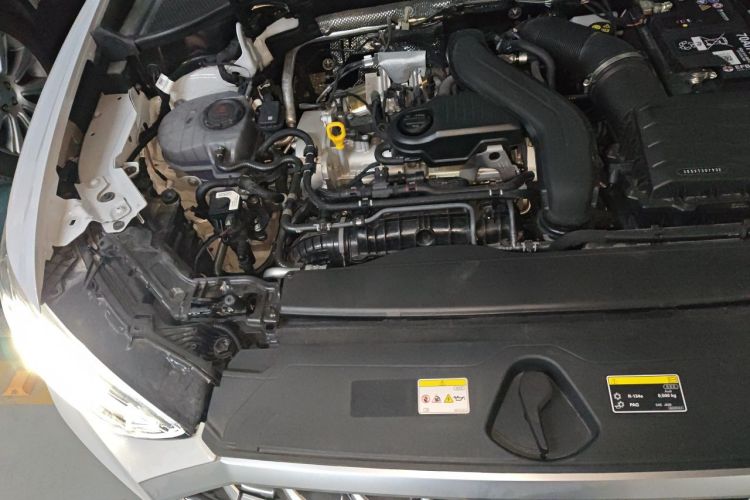 Audi Q3 2025 car image #28