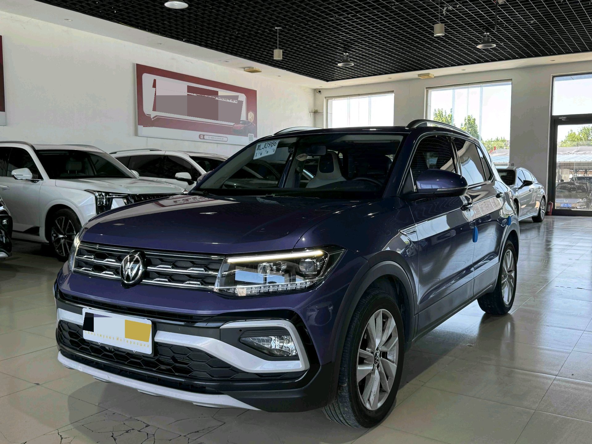 Volkswagen T-Cross 2021 Volkswagen T-Cross 2021 car image
