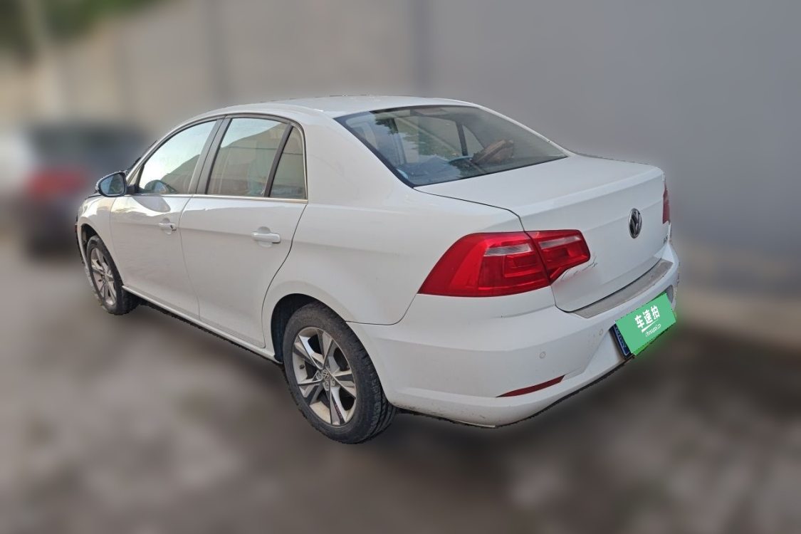 Volkswagen Bora 2013 صورة سيارة #3