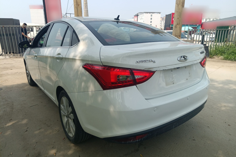 Chery Arrizo 5 2016 imagen de coche #5