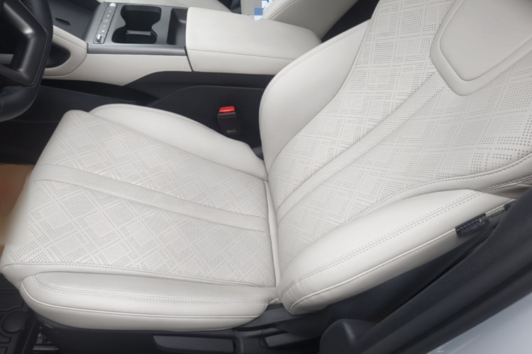 BYD YuanUP 2026 car image #15