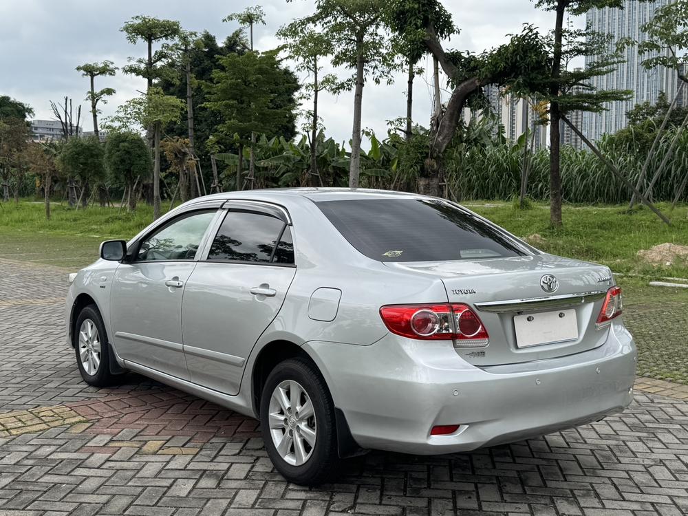 Toyota Corolla 2013 #5 Toyota Corolla 2013 car image #5