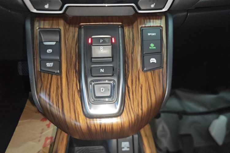 Honda CR-V 2017 #18 Honda CR-V 2017 car image #18