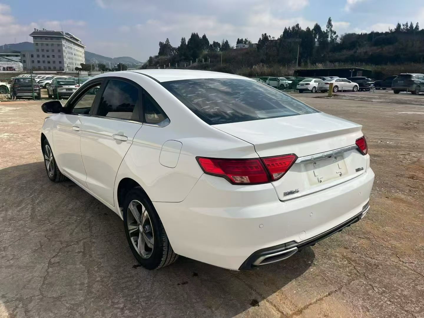 GEELY Emgrand GL 2019 car image #6