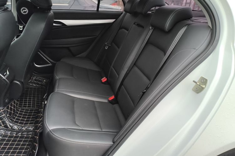 GEELY Emgrand 2020 car image #17