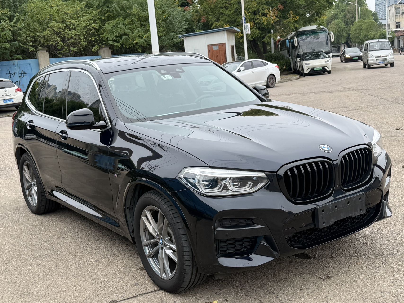 BMW X3 2019 car image #3