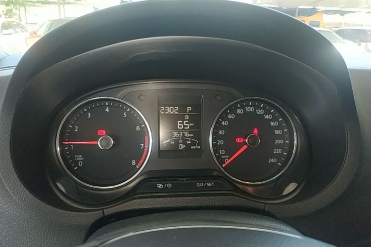 Volkswagen Polo 2017 #12 Volkswagen Polo 2017 car image #12