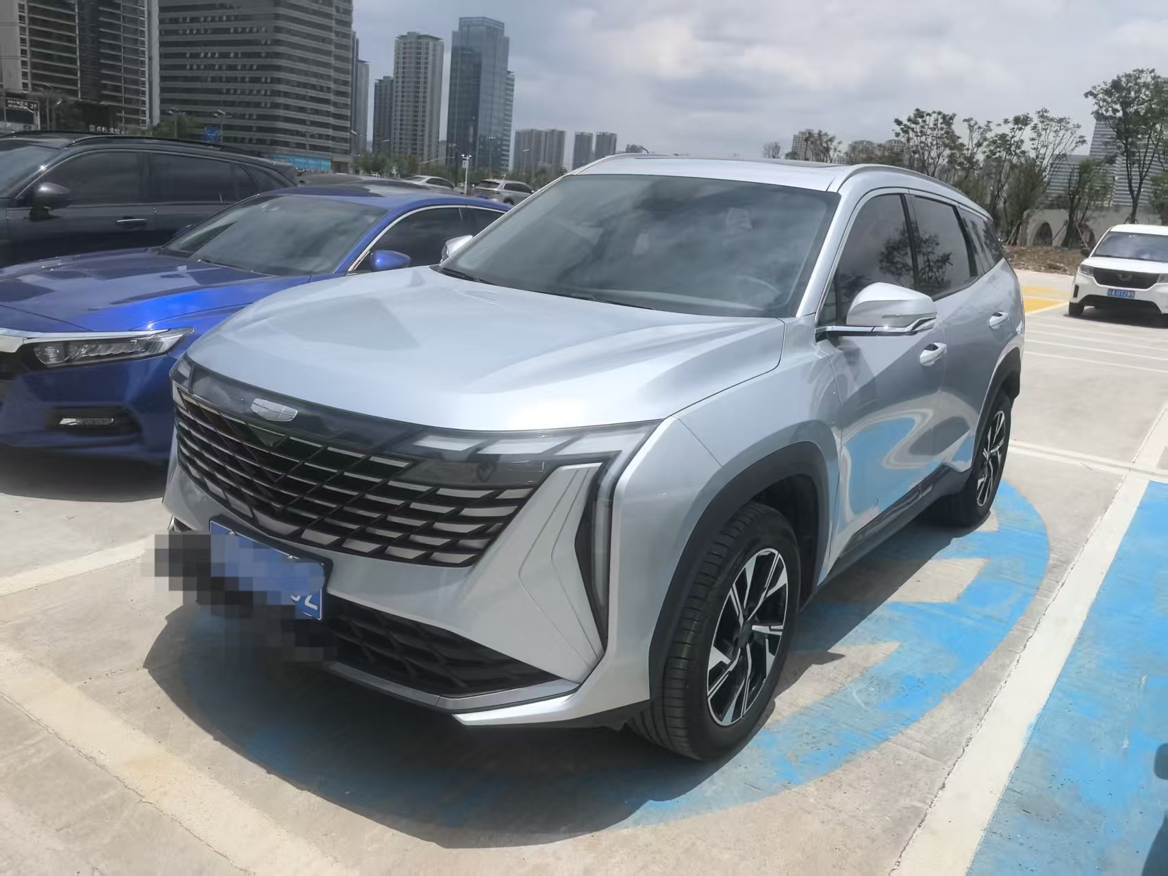 GEELY Boyue L 2024 GEELY Boyue L 2024 car image