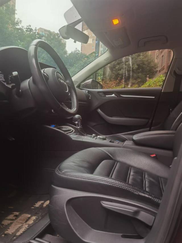 2016 immagine di auto #3