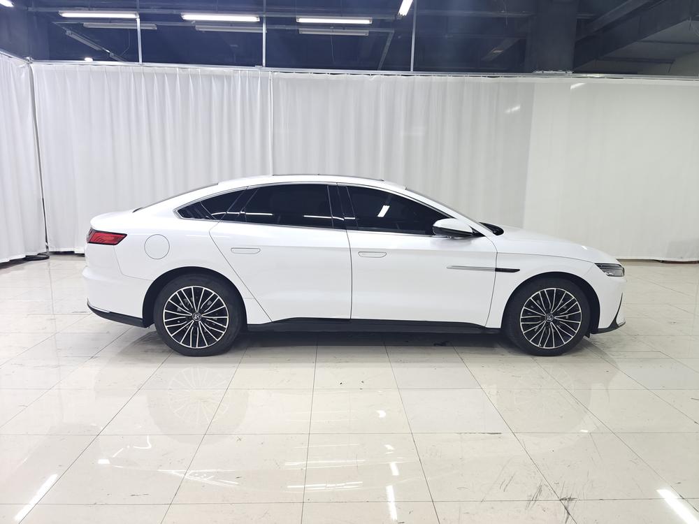 BYD Han 2021 car image #8