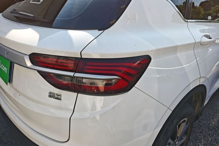 GEELY Coolray 2021 car image #8