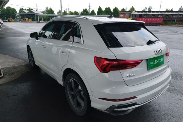 Audi Q3 2022 #5 Audi Q3 2022 car image #5