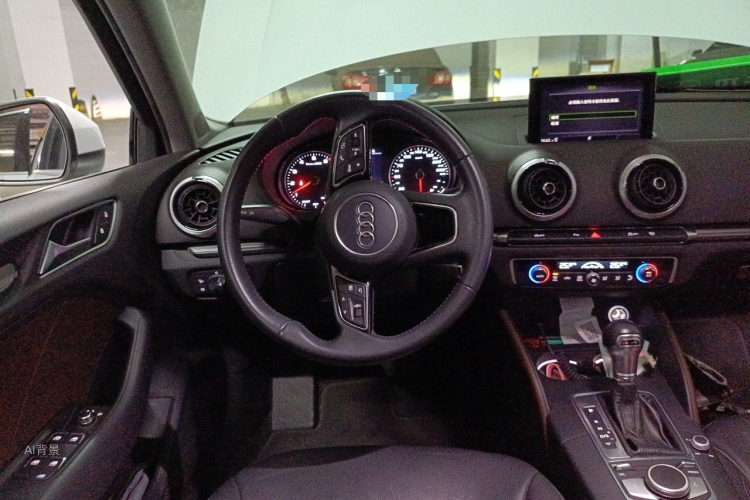 Audi A3 2018 car image #12