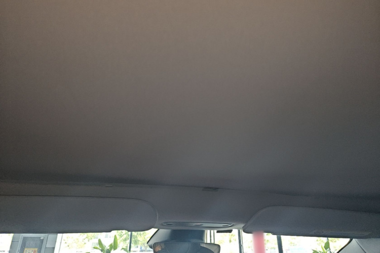 Tesla Model 3 2026 car image #18